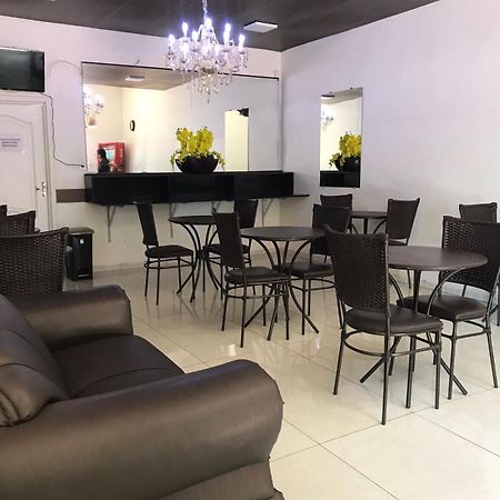 Hotel Vila Real Dourados Kültér fotó